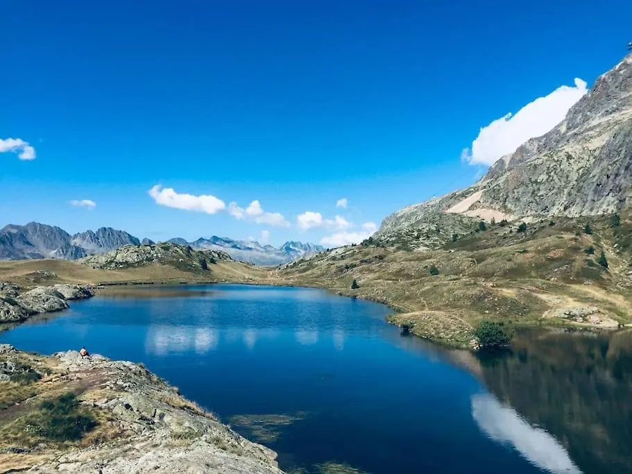Apartment Appartement De Charme, Ski Aux Pieds, Pour 6 Personnes Huez France